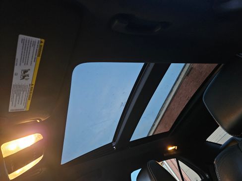 Used 2014 Chrysler 300 S image 36