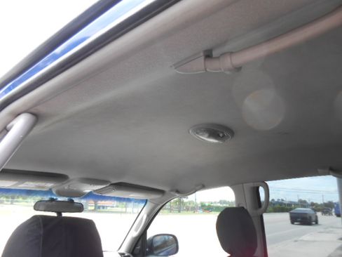 Used 2005 Toyota Tundra 2WD Double Cab SR5 image 16