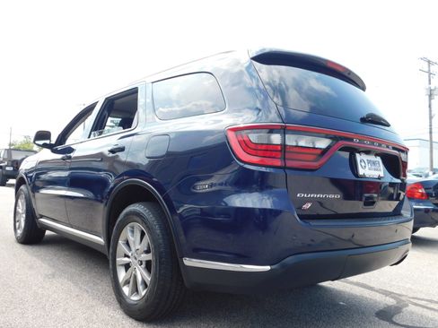 Used 2018 Dodge Durango SXT Plus image 2
