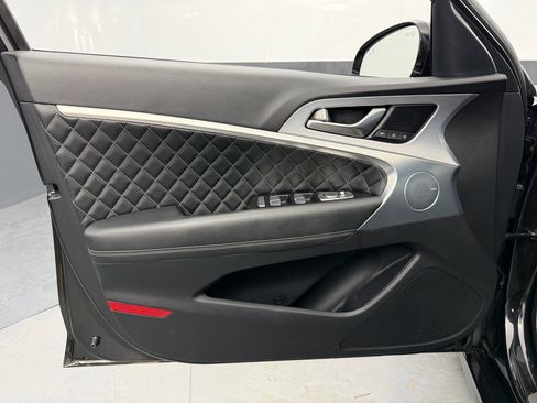 Used 2019 Genesis G70 3.3T Advanced image 30