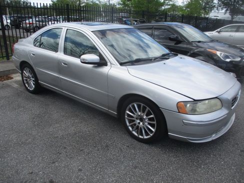 Used 2007 Volvo S60 2.5T FWD image 8