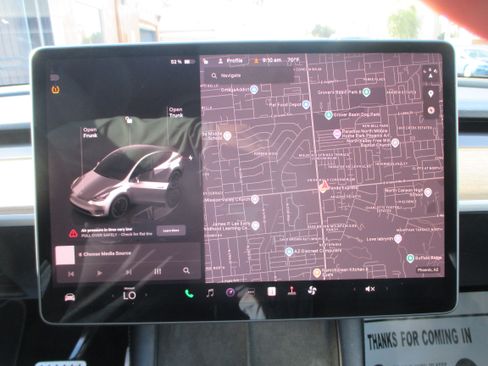 Used 2023 Tesla Model Y Performance image 4