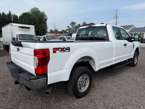 Used 2022 Ford F250 4x4 SuperCab Super Duty image 5