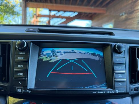 Used 2016 Toyota RAV4 AWD Limited image 12
