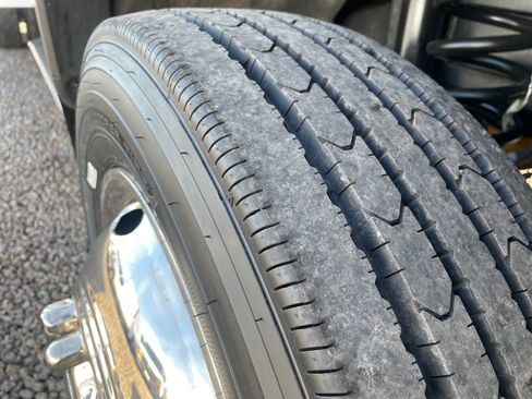 Used 2017 Ford F450 image 16