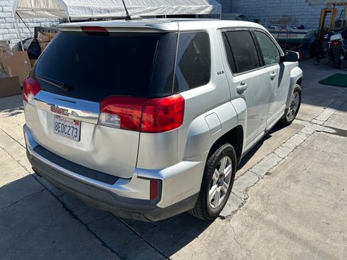 Used 2016 GMC Terrain SLE image 3