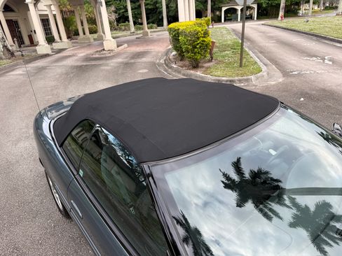 Used 2005 Chrysler Sebring Touring image 20