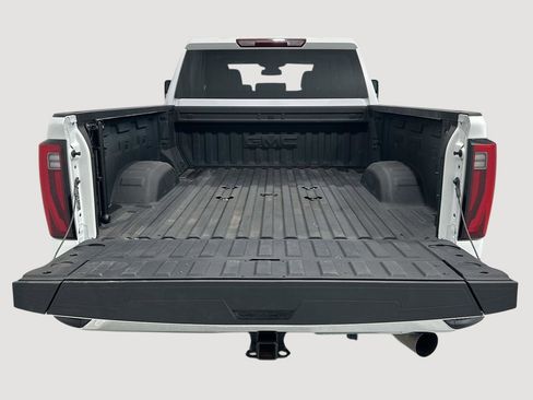 Used 2025 GMC Sierra 2500 SLT image 23