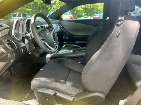 Used 2015 Chevrolet Camaro LS Coupe RWD image 16
