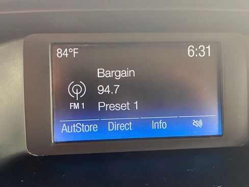 Used 2018 Ford Focus SE Sedan FWD image 25