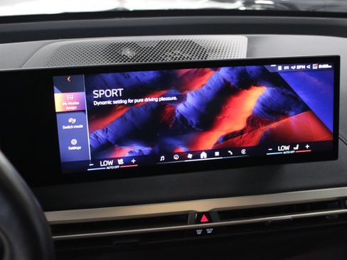 Used 2024 BMW iX M60 AWD/4WD image 26
