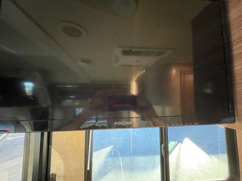 Used 2015 Mercedes-Benz Sprinter 4500 image 19