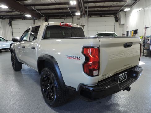 Used 2023 Chevrolet Colorado Trail Boss image 21