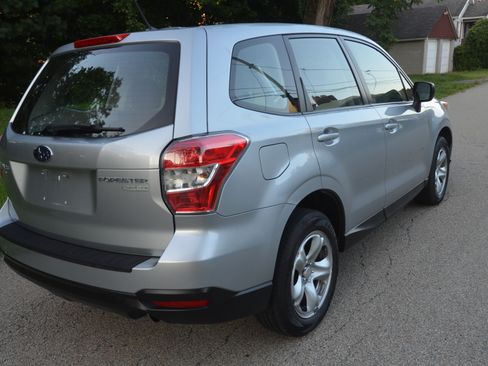 Used 2014 Subaru Forester 2.5i AWD/4WD image 5