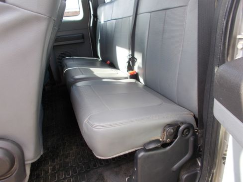 Used 2015 Ford F250 image 9