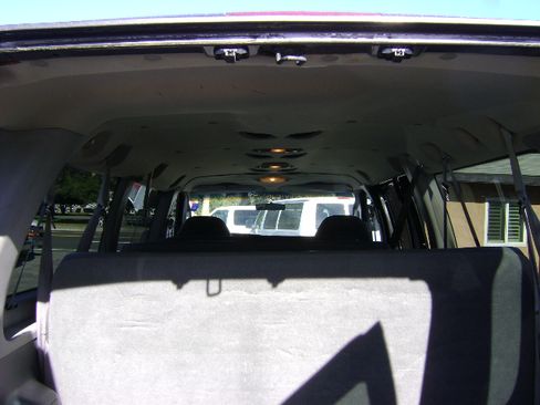 Used 2007 Ford E-350 and Econoline 350 image 12