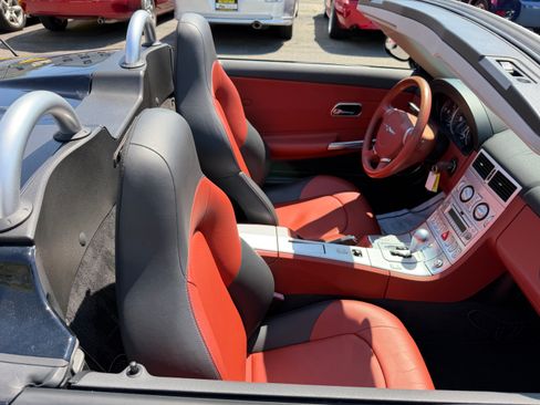 Used 2007 Chrysler Crossfire Limited Convertible RWD image 18
