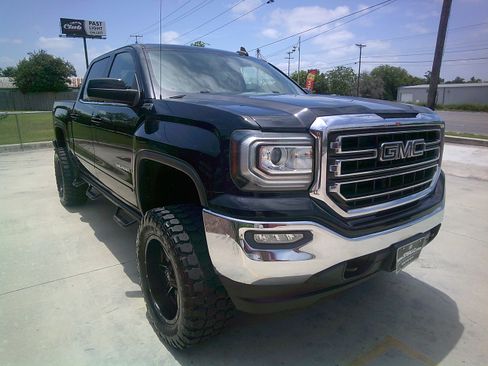 Used 2017 GMC Sierra 1500 SLE AWD/4WD image 29