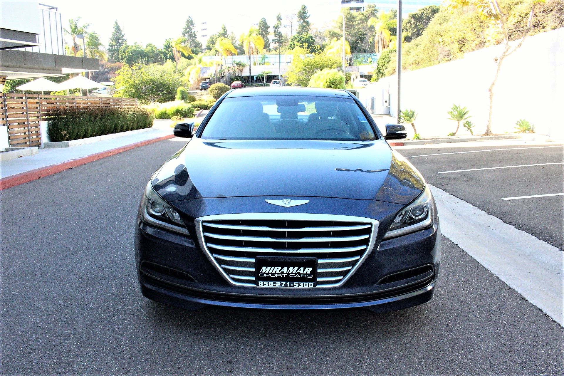 Used 2015 Hyundai Genesis 3.8 2 wheel drive image 3