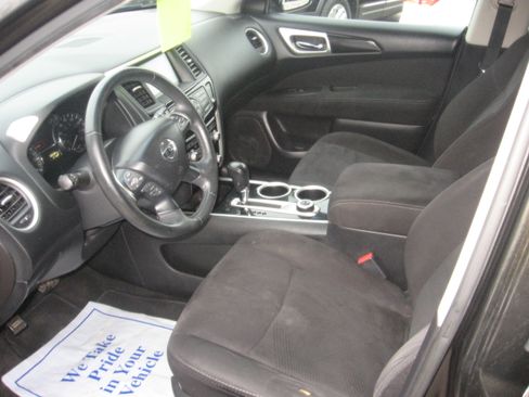 Used 2015 Nissan Pathfinder image 7