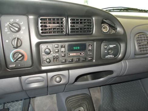 Used 1998 Dodge Ram 2500 Truck AWD/4WD image 58