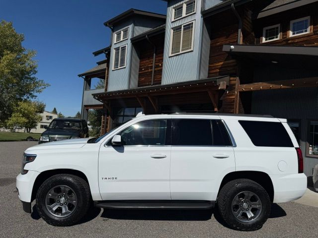 Used 2018 Chevrolet Tahoe 4WD LS image 2