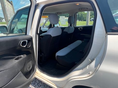 Used 2014 FIAT 500L Pop image 8