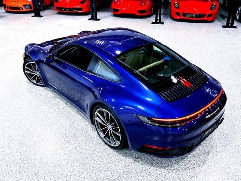 Used 2024 Porsche 911 Carrera 4S image 11