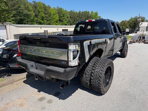 Used 2021 Ford F450 4x4 Crew Cab Platinum image 13