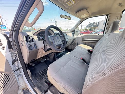 Used 2010 Ford F250 2WD Regular Cab Super Duty image 16