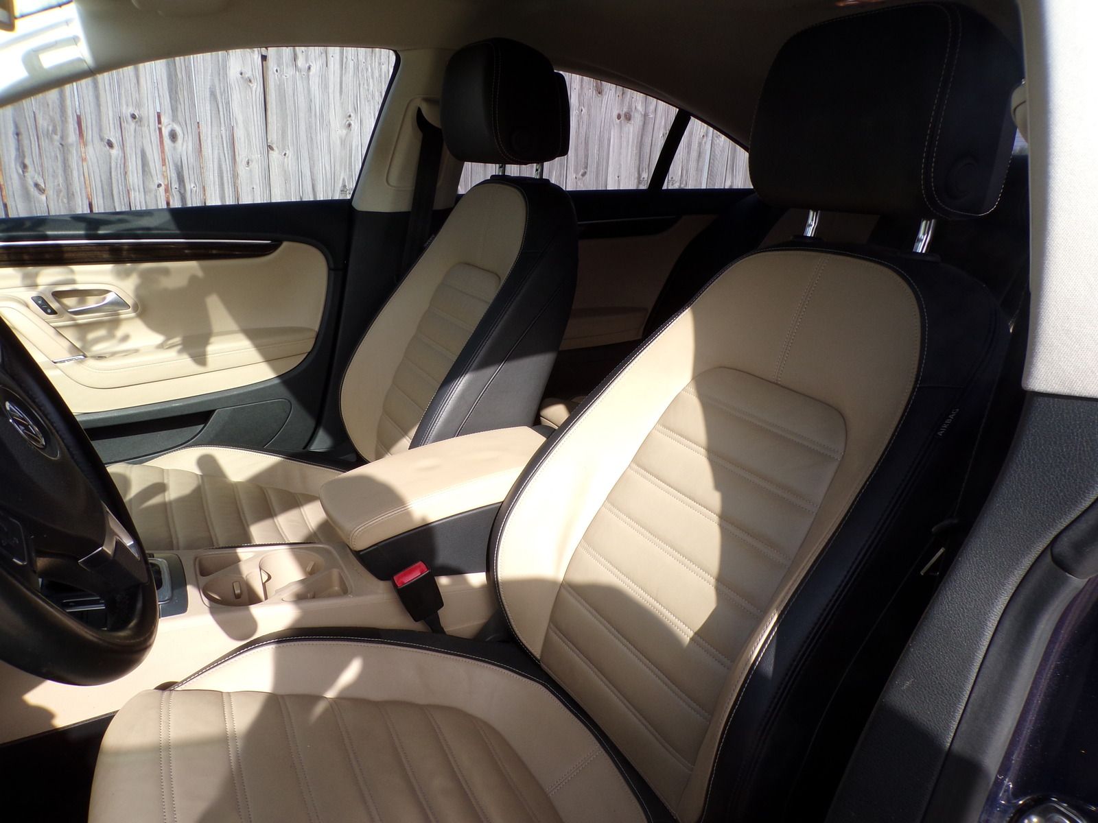 Used 2014 Volkswagen CC Executive FWD image 6