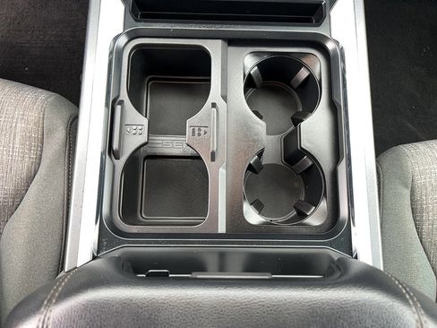 Used 2023 Ford F250 XLT image 24