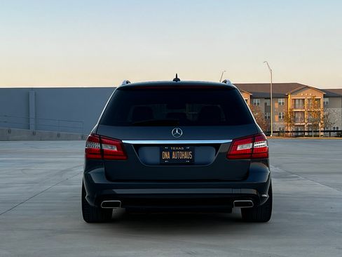 Used 2011 Mercedes-Benz E 350 image 6
