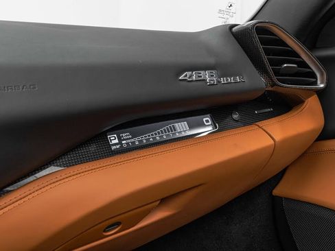 Used 2017 Ferrari 488 Spider image 13