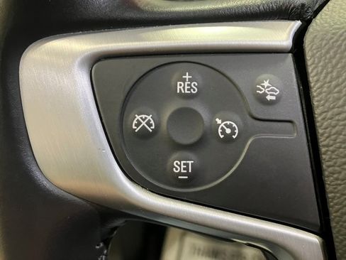 Used 2021 GMC Terrain SLE image 17