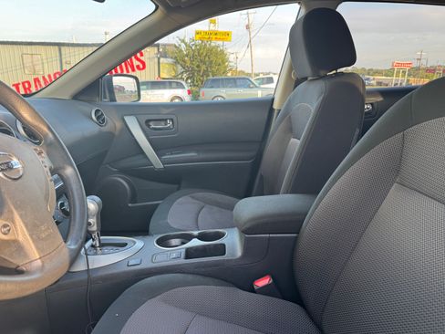 Used 2013 Nissan Rogue image 8