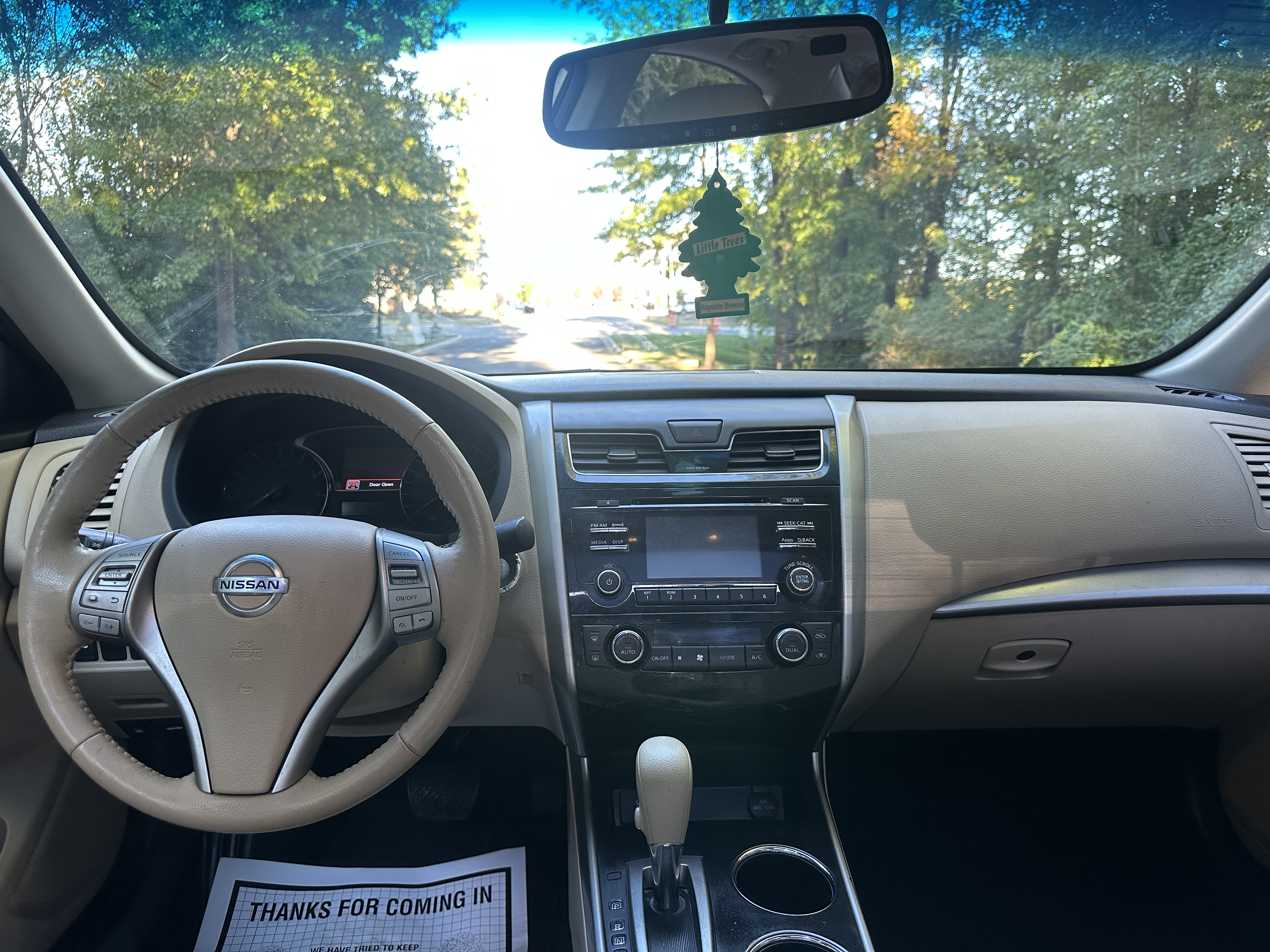 Used 2015 Nissan Altima SV FWD image 13