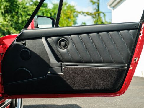 Used 1988 Porsche 911 Carrera image 19