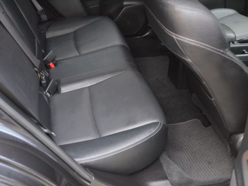 Used 2014 Subaru XV Crosstrek 2.0i Limited AWD/4WD image 11