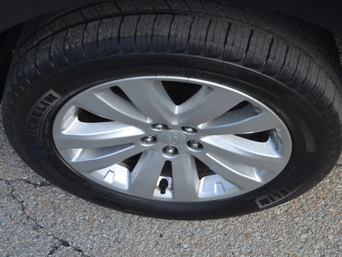 Used 2013 Subaru Forester 2.5X Premium image 24