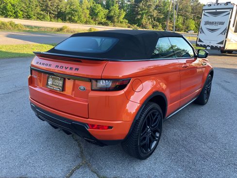 Used 2018 Land Rover Range Rover Evoque HSE Dynamic image 3