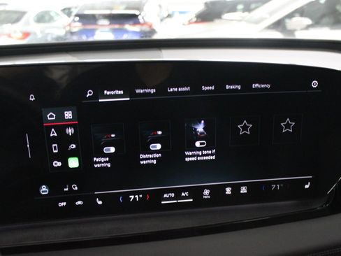 Used 2025 Audi Q6 e-tron Premium RWD image 20