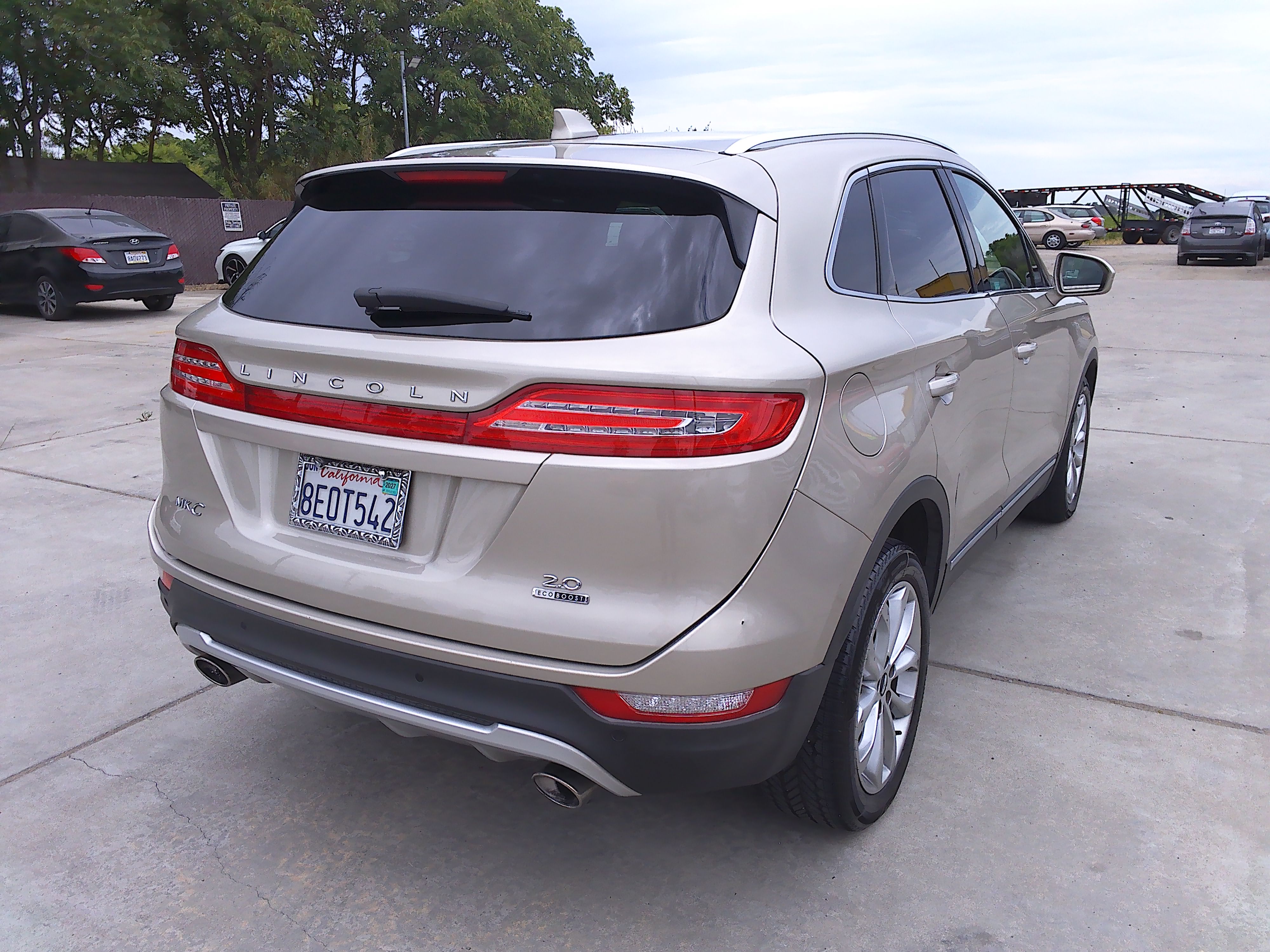 Used 2015 Lincoln MKC FWD image 4