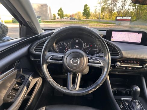 Used 2020 MAZDA MAZDA3 Sedan w/ Select Package FWD image 14