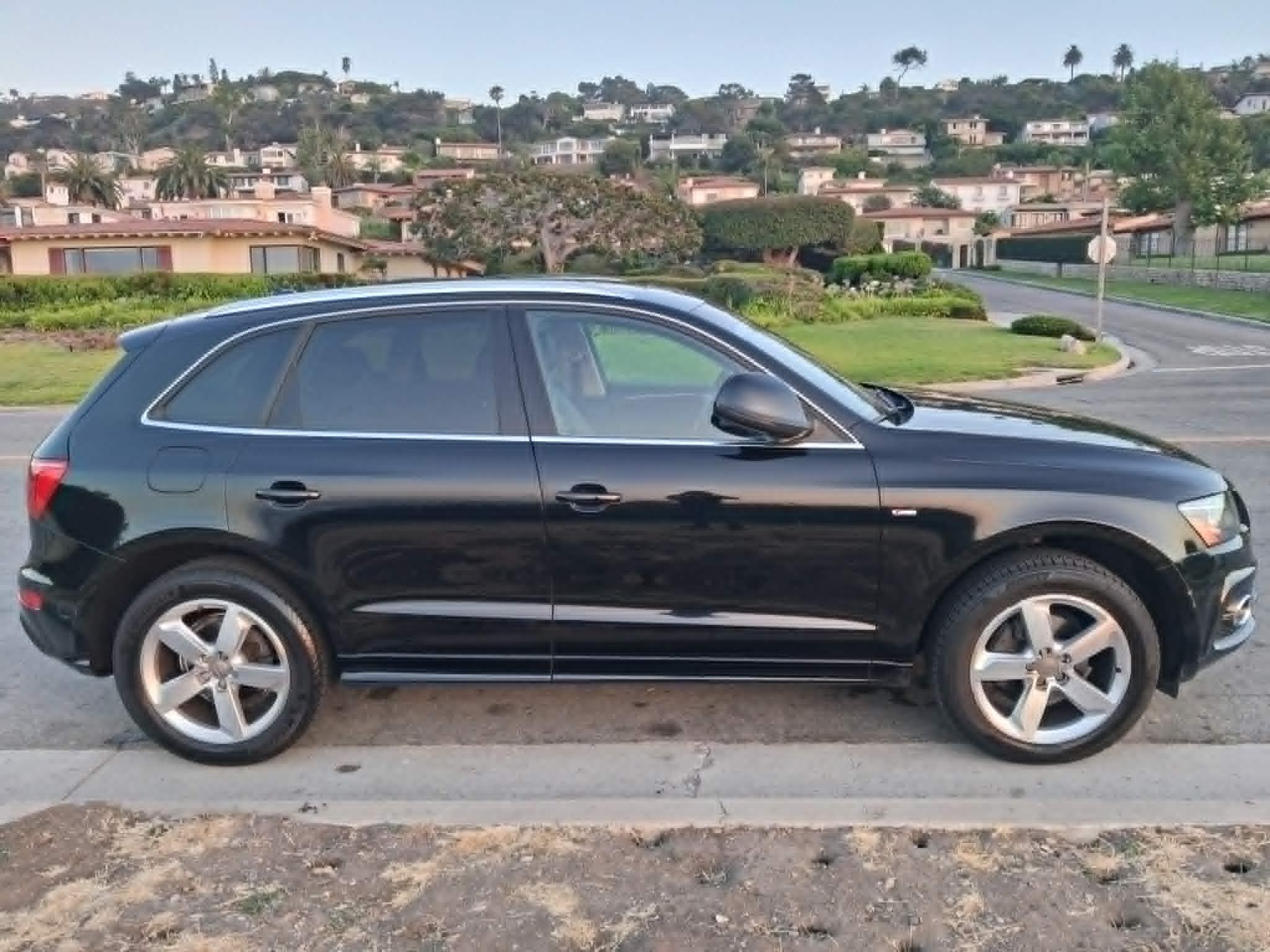 Used 2011 Audi Q5 3.2 Premium Plus AWD/4WD image 11