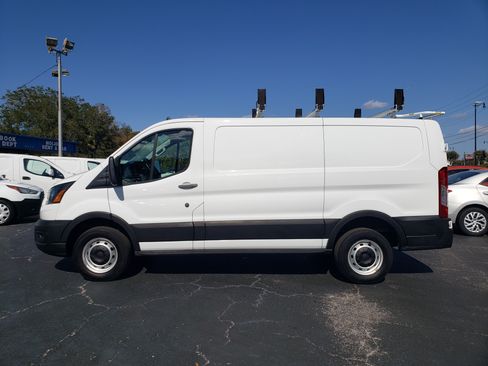 Used 2023 Ford Transit 250 image 2