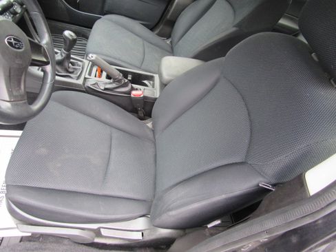 Used 2013 Subaru Impreza 2.0i Sedan AWD/4WD image 9