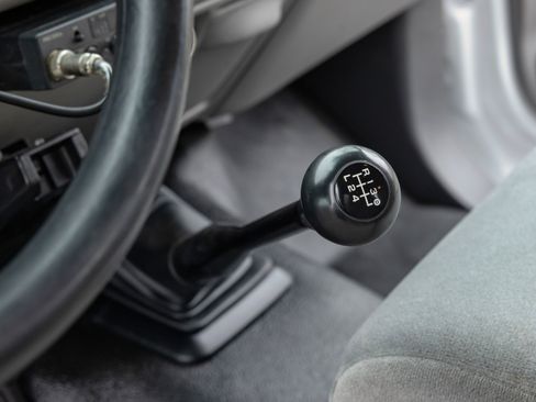 Used 1999 Ford F350 XLT image 52