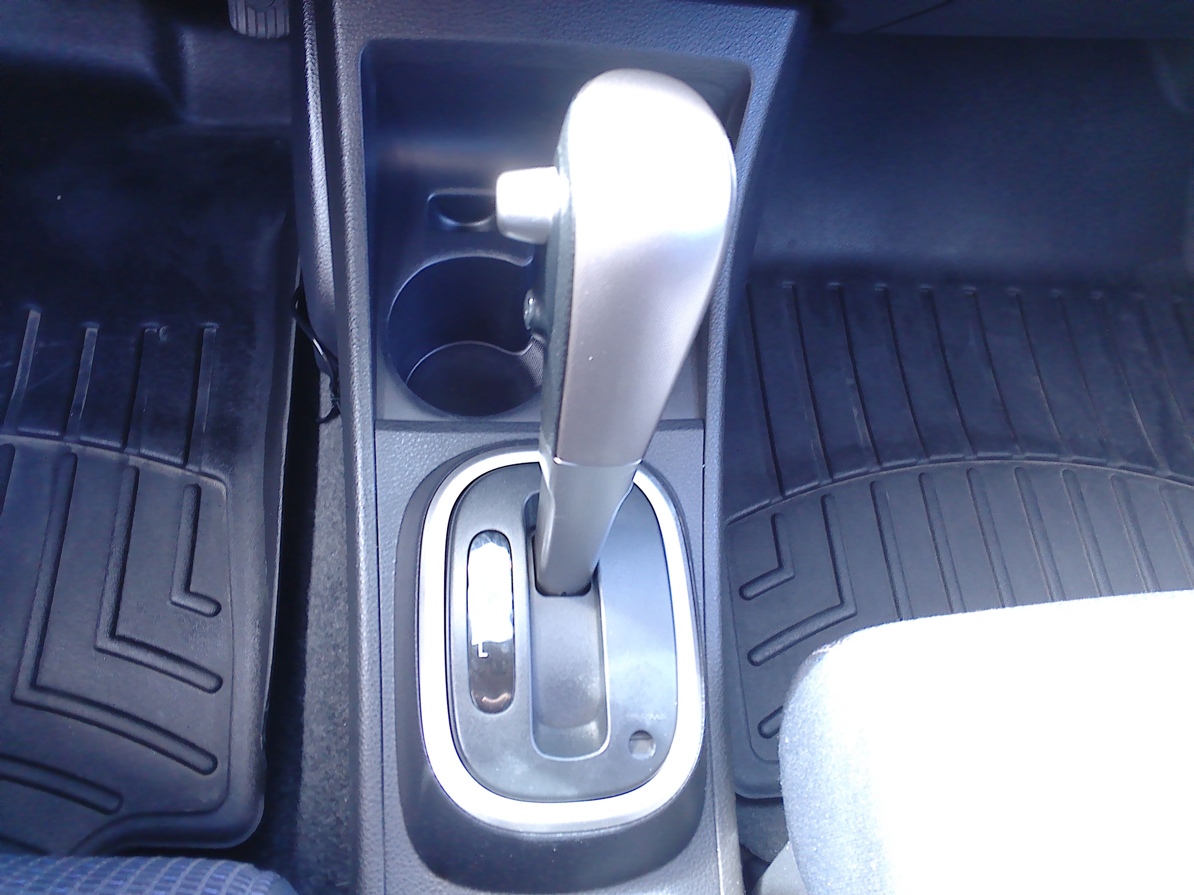 Used 2007 Nissan Versa 1.8 S FWD image 18