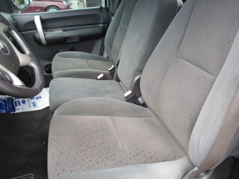 Used 2007 Chevrolet Silverado 1500 2WD Regular Cab LT image 17